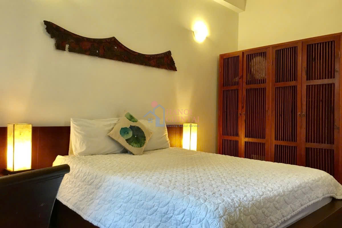 Dao Tan Street・Ba Dinh District にある明るい 1BR 賃貸アパート