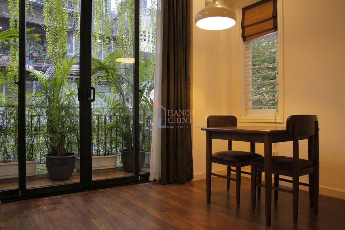 ハノイ市バーディン区Nguyen Chi Thanh Streetにある広々とした1ベッドルーム賃貸アパート（60m²）