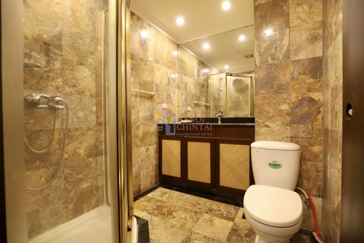 アパートメント 601 – 2BR/2BA、150m²、Nam Trang Street、Ba Dinh、ハノイ