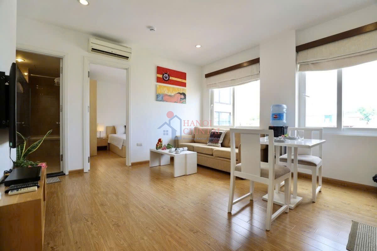 ハノイ・バーディン区 Pham Huy Thong Street｜1BRアパート賃貸