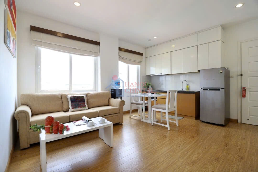 ハノイ・バーディン区 Pham Huy Thong Street｜1BRアパート賃貸