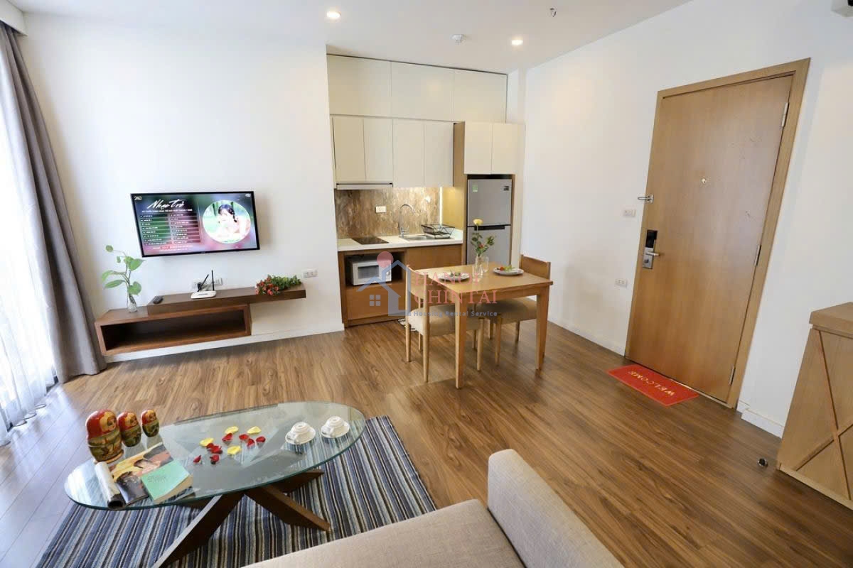 ハノイ市バーディン区Dao Tan Streetにある広々とした1ベッドルーム賃貸アパート