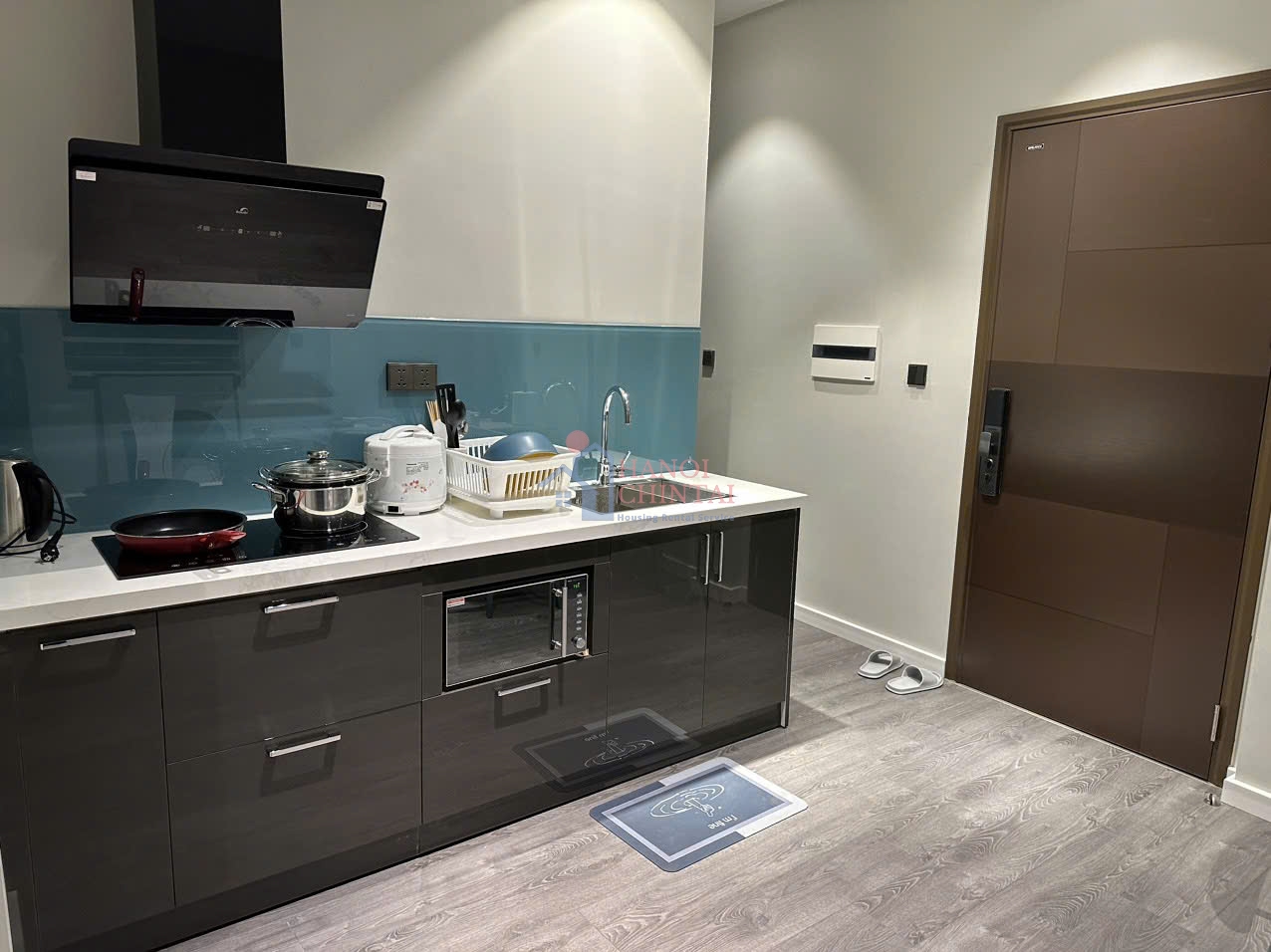 Spacious 1-Bedroom Apartment for Rent in Ngoc Khanh Ward, Hanoi – 70m²
