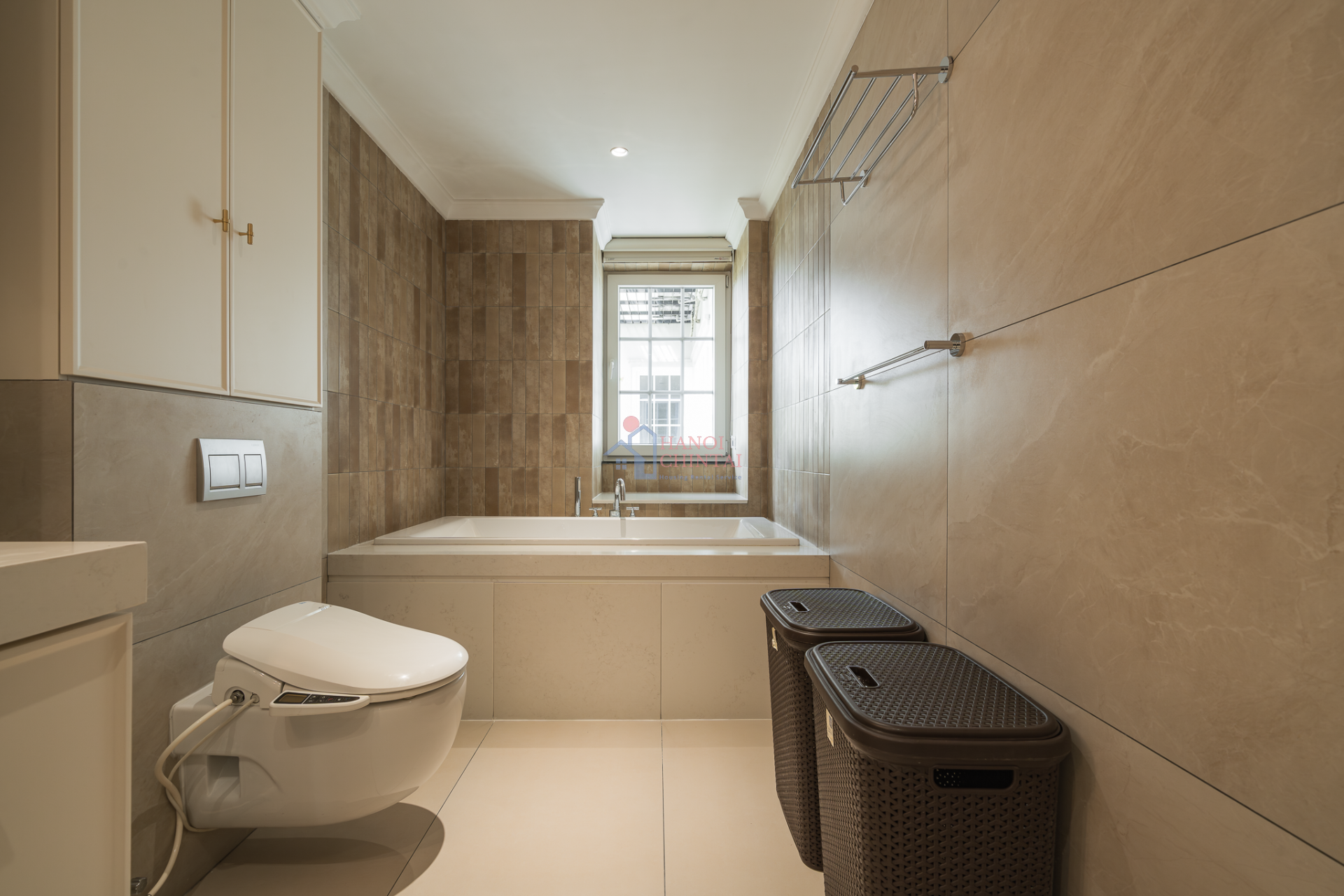 2ベッドルーム アパートメント 100m² アット 15 Thai Phien, Hai Ba Trung Ward