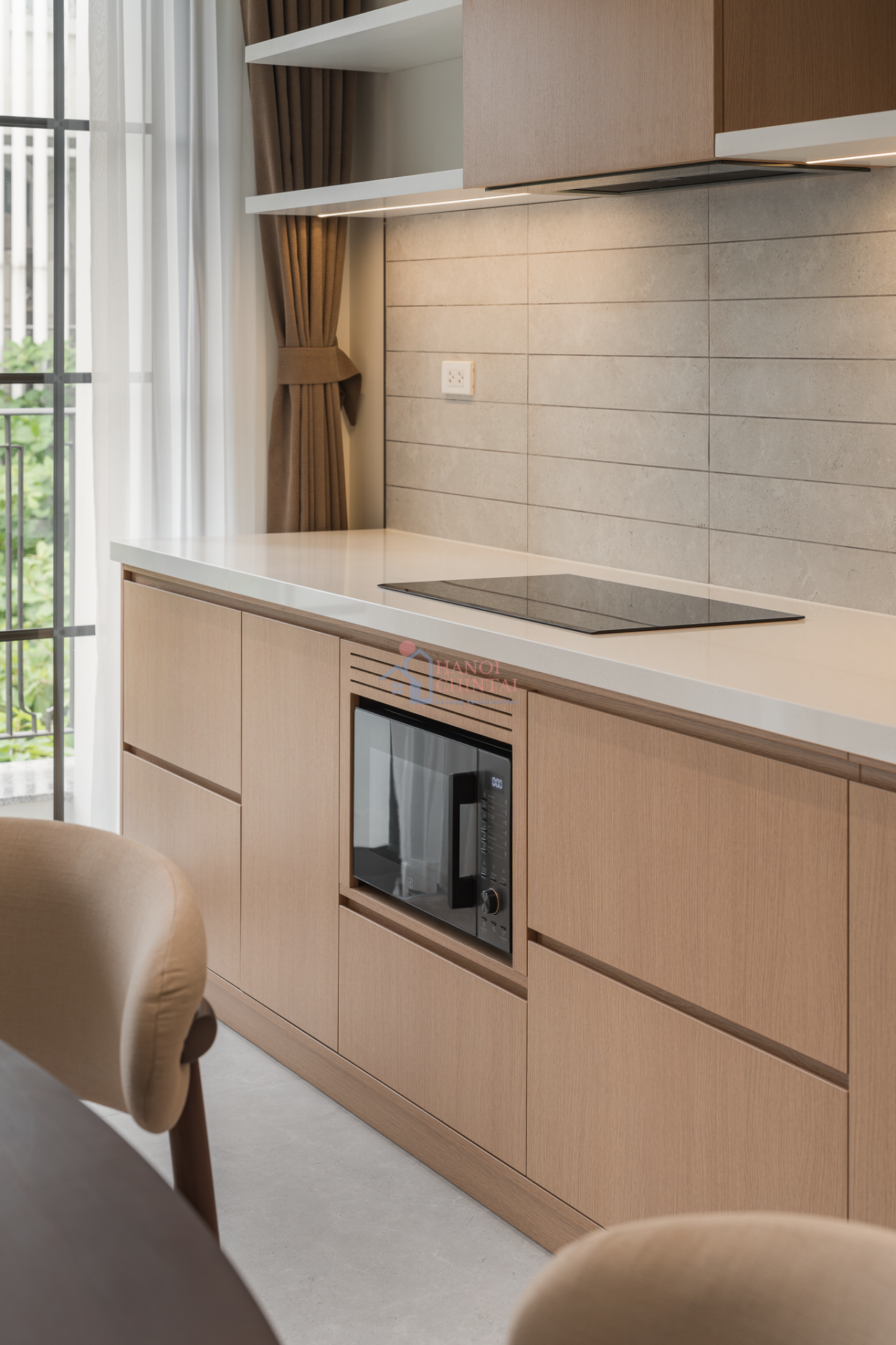 Ba Trieu通りの広々とした2ベッドルームアパート（100㎡）, Hai Ba Trung Ward