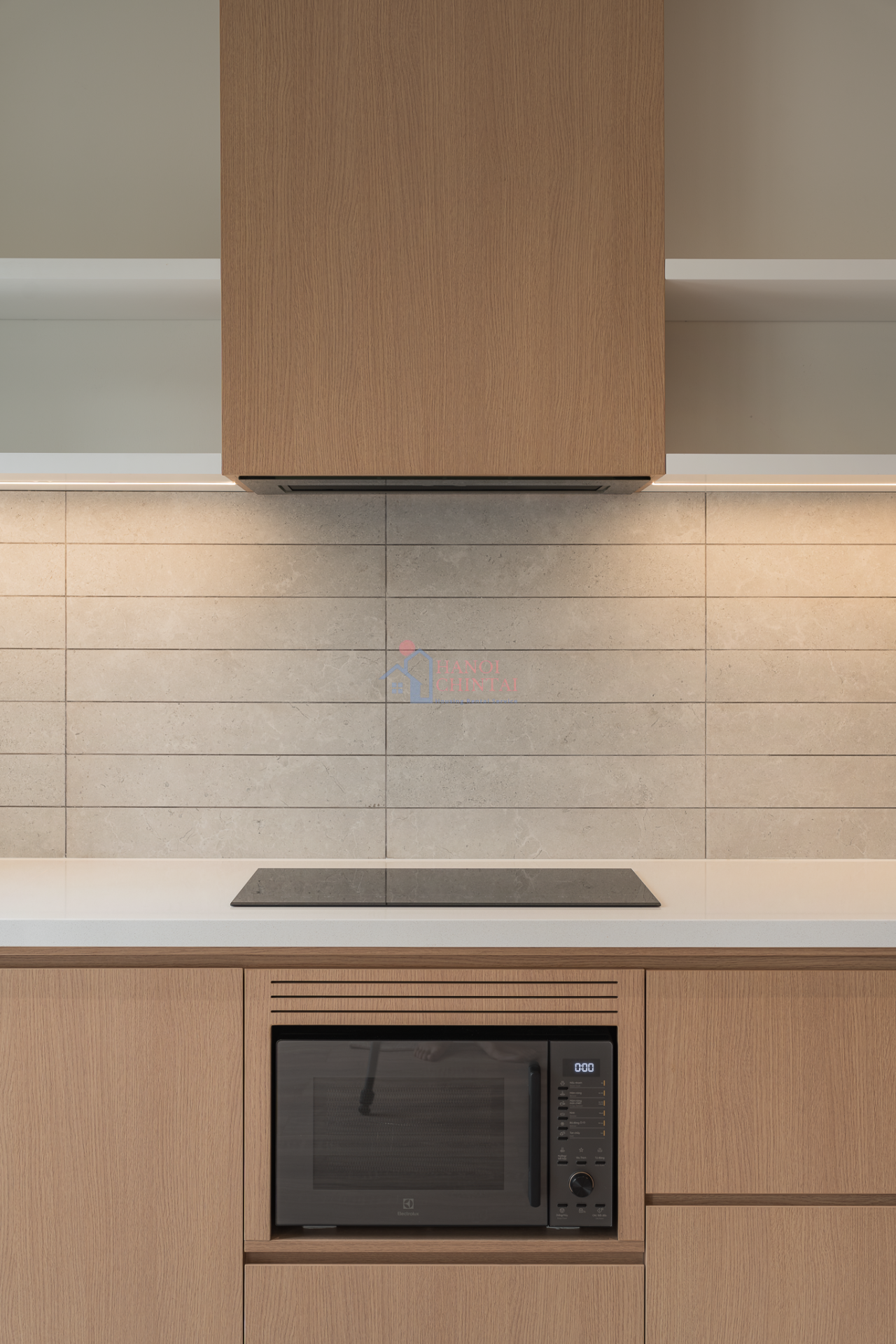 Ba Trieu通りの広々とした2ベッドルームアパート（100㎡）, Hai Ba Trung Ward