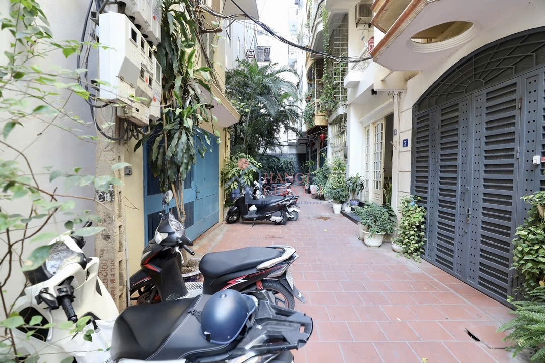 モダンで快適な1ベッドルーム・アパートメント301、6 Trang An通り、Hai Ba Trung区、ハノイ