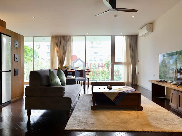 To Ngoc Van の広々とした 3 ベッドルーム アパートメント、プール付き – 180m²、明るく静か