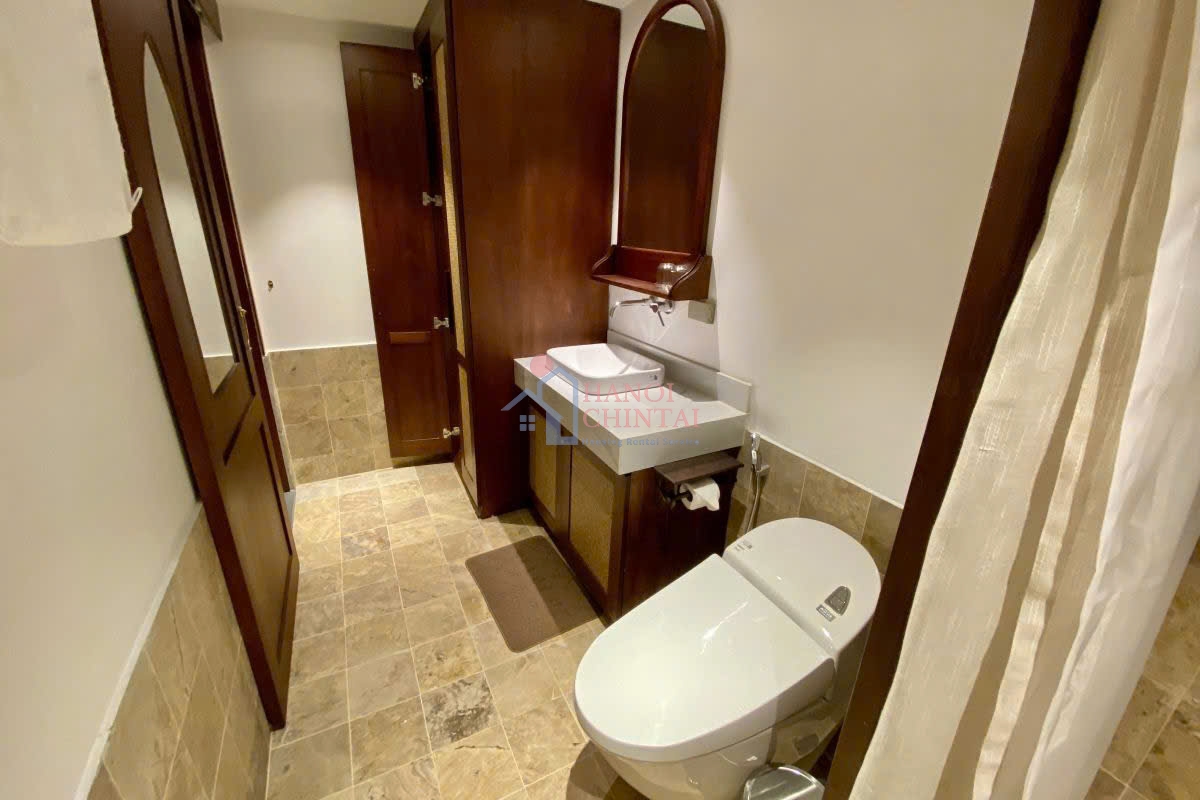 ハノイ・Tay Ho Wardに位置するモダンな2ベッドルームアパート（201号室）