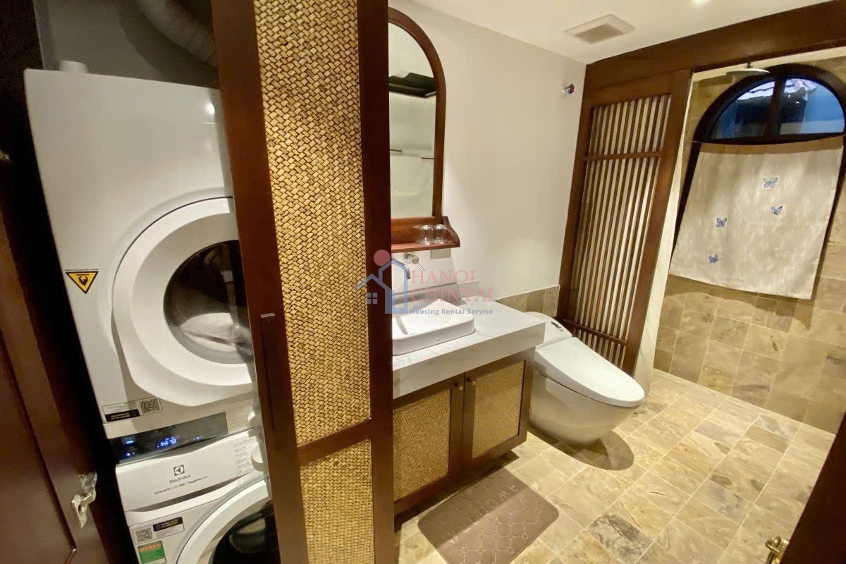 ハノイ・Tay Ho Wardに位置するモダンな2ベッドルームアパート（201号室）