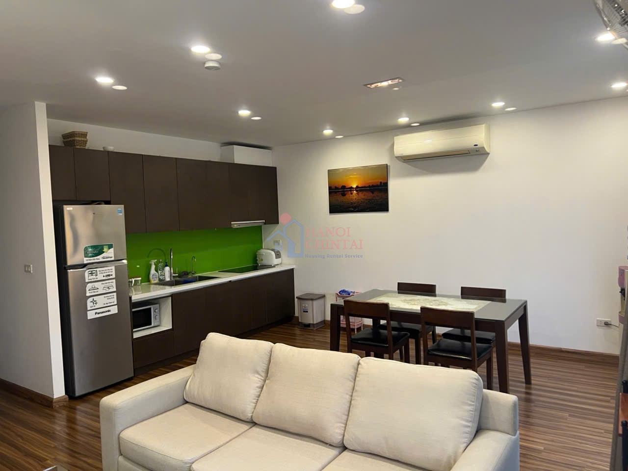 Tay Ho Ward・5階・90㎡の広々とした2ベッドルーム賃貸アパート