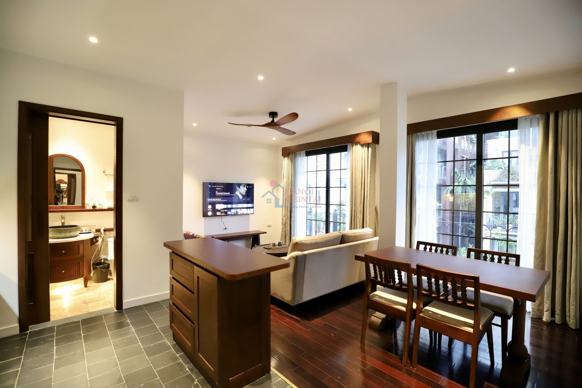 アパート403｜Tay Hoエリアの快適な2ベッドルーム（70㎡）