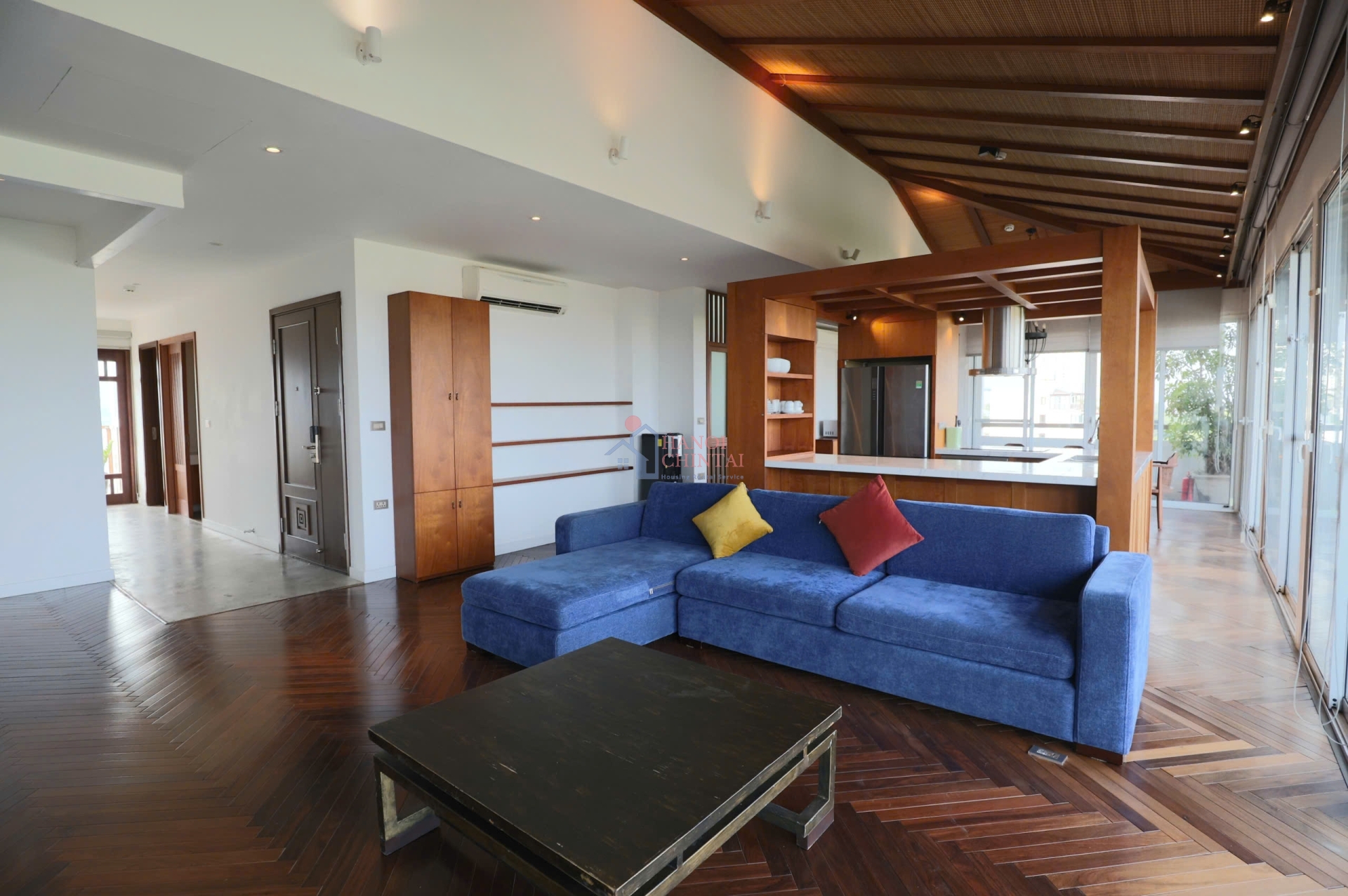 アパートメント 701 – タイホーの Xom Chua 通りにある高級 3 ベッドルーム サービスアパートメント (190 平方メートル)