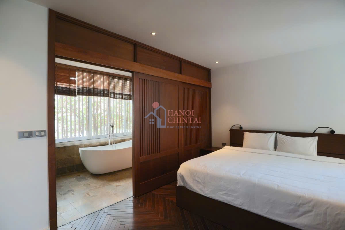 アパートメント 701 – タイホーの Xom Chua 通りにある高級 3 ベッドルーム サービスアパートメント (190 平方メートル)