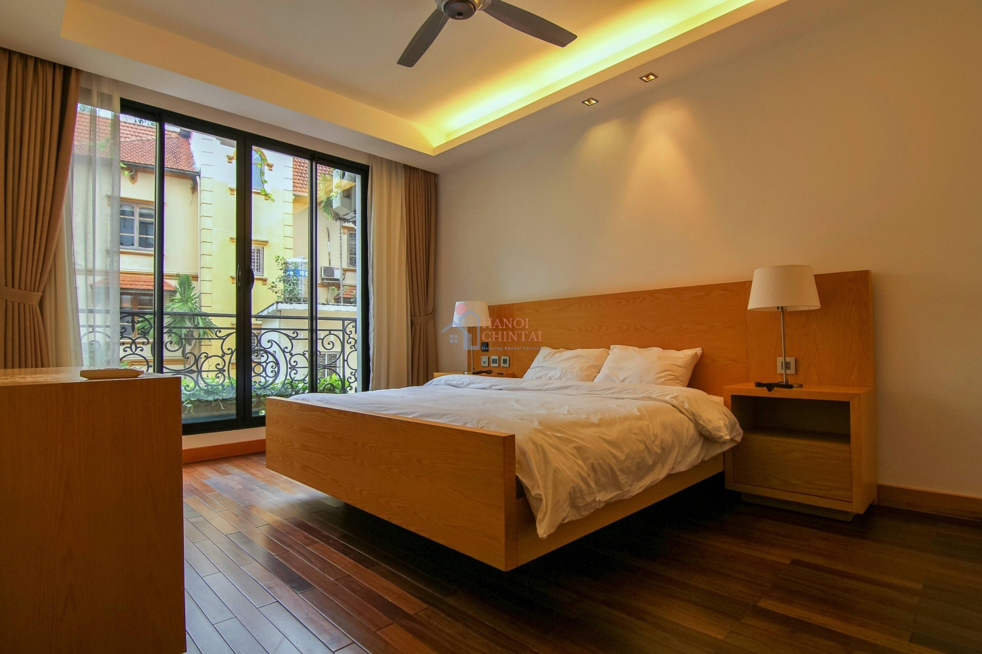 タイホー区、To Ngoc Van Streetにある豪華な3ベッドルームアパートメント – 170m²、6階