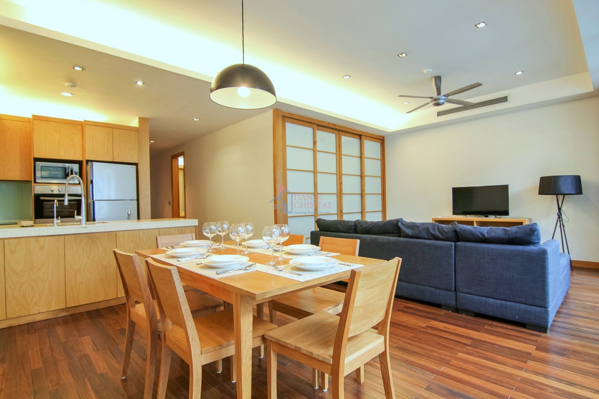 タイホー区、To Ngoc Van Streetにある豪華な3ベッドルームアパートメント – 170m²、6階