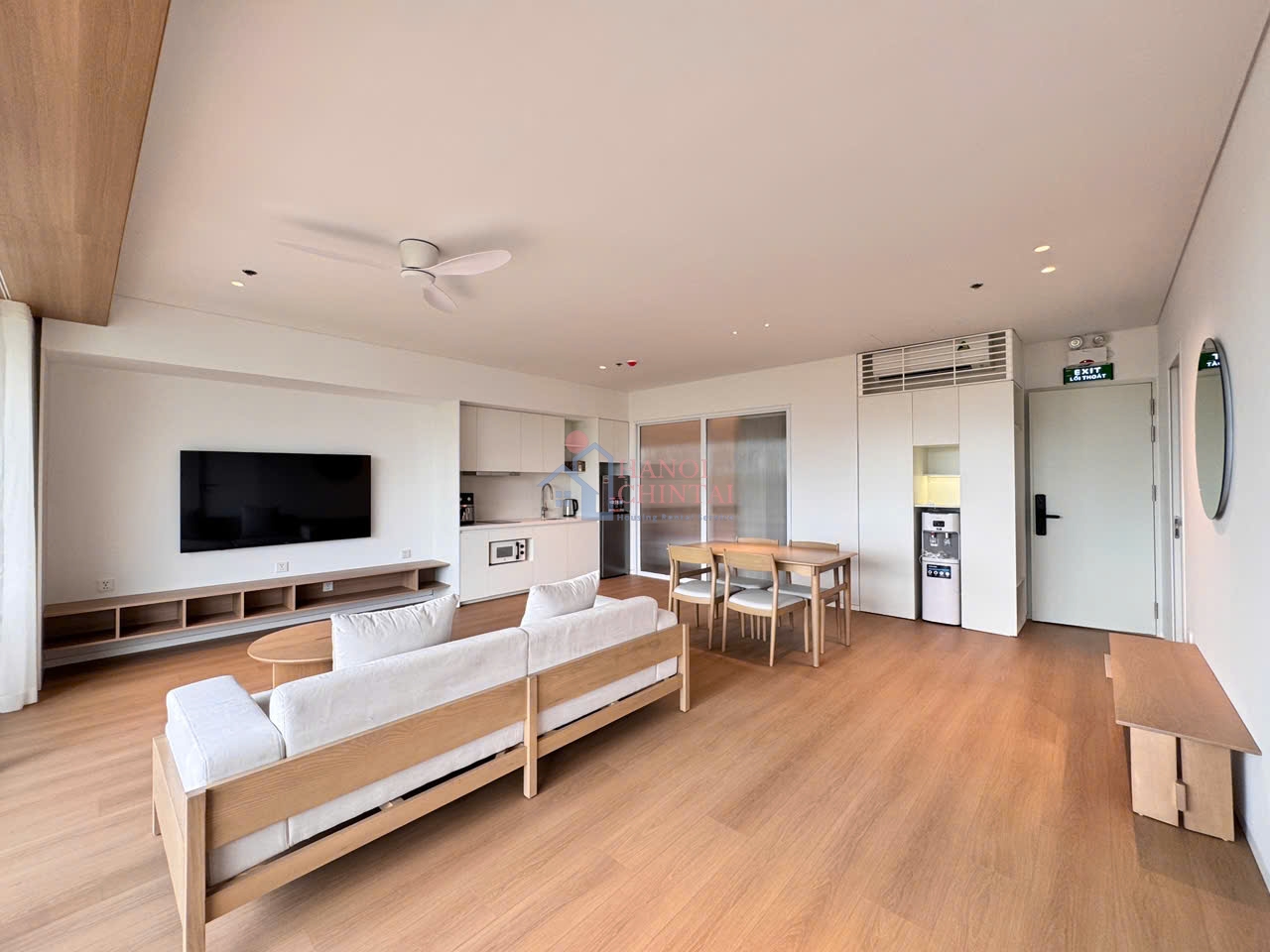 Quang Khanh Street, Tay Ho Ward｜2ベッドルームサービスアパートメント｜110㎡