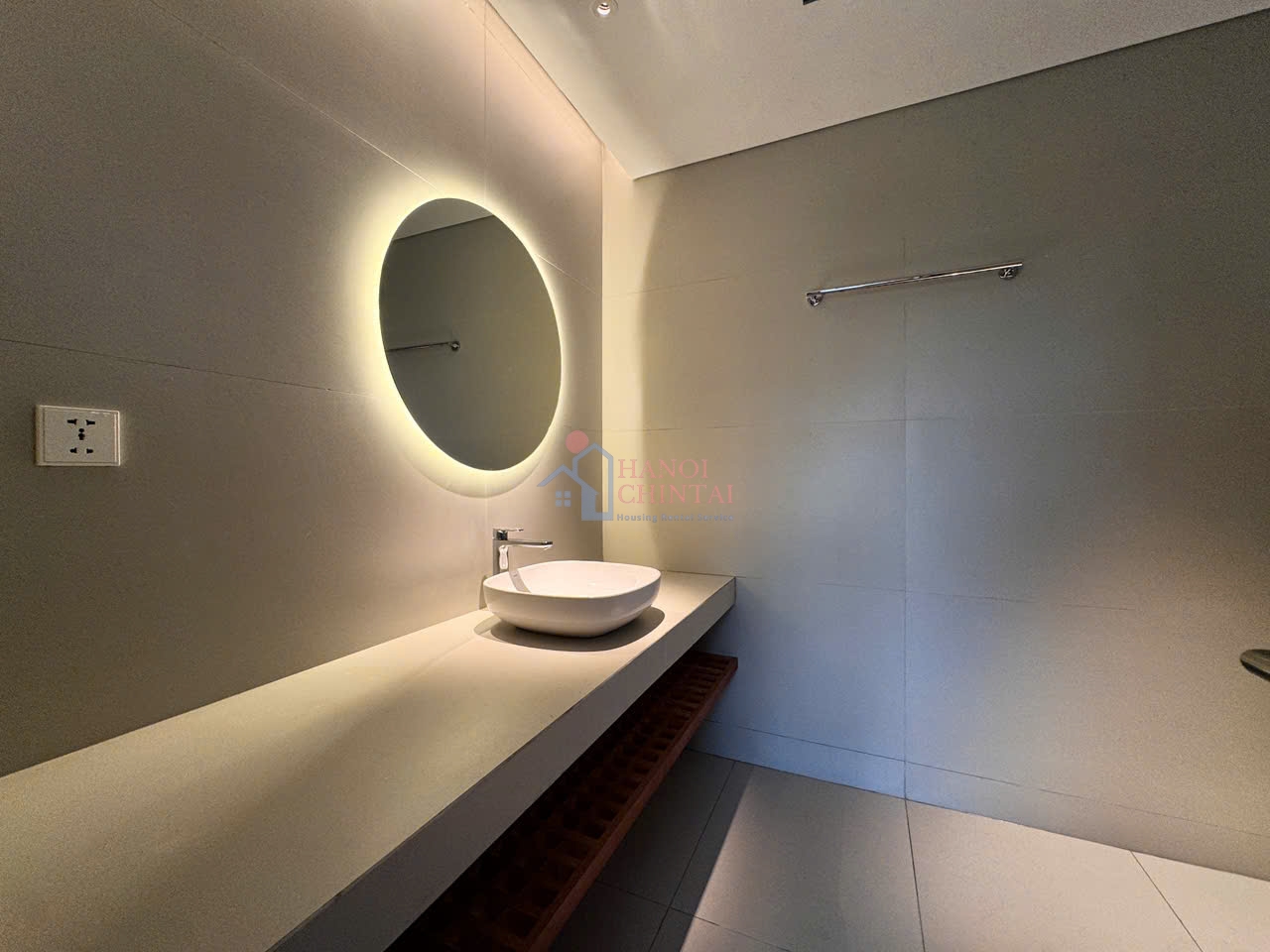 西湖近く｜Quang Khanh Street, Tay Ho Ward｜広々110㎡・2ベッドルームサービスアパートメント