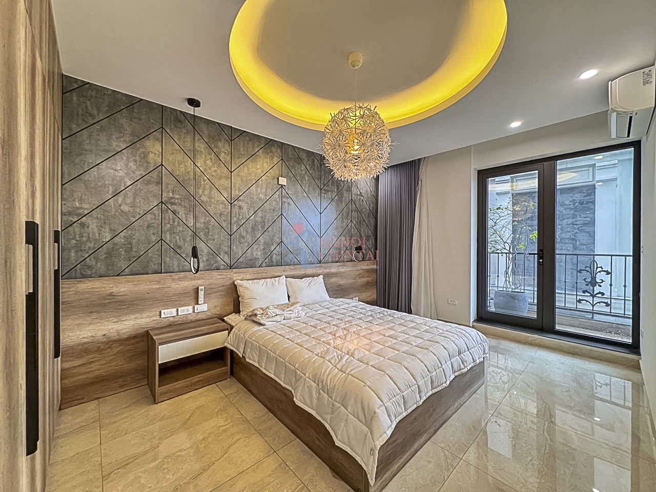タイホー区、To Ngoc Van Streetにある豪華な2ベッドルームアパートメント – 180m²、2階