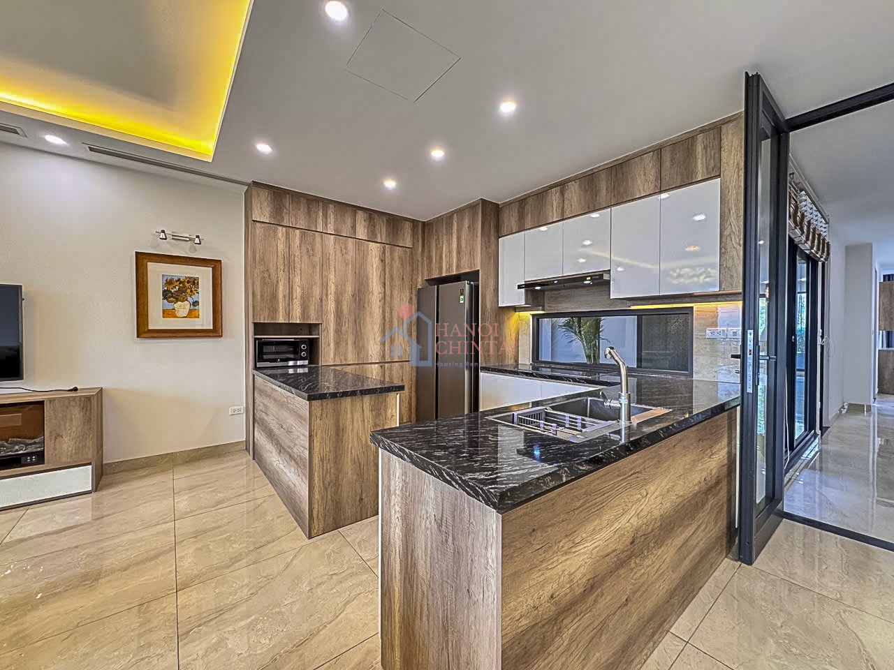 タイホー区、To Ngoc Van Streetにある豪華な2ベッドルームアパートメント – 180m²、2階