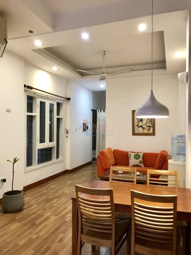 Dao Tan Street・Ba Dinh District にある明るい 1BR 賃貸アパート image 6