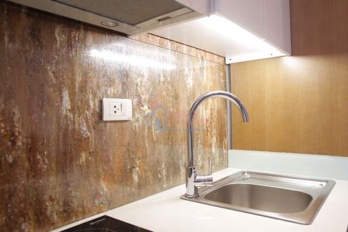 Bright 1-Bedroom Apartment for Rent on Dao Tan Street, Ba Dinh District, Hanoi image 5