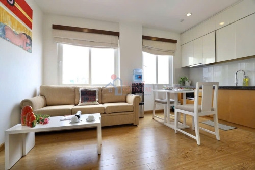 ハノイ・バーディン区 Pham Huy Thong Street｜1BRアパート賃貸 image 2