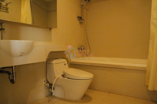 バーディン区 Pham Huy Thong Street のスタイリッシュ1ベッドルームアパート image 4