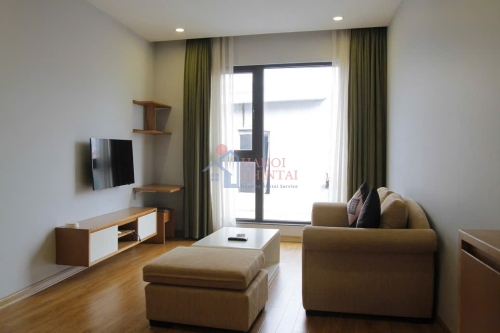 Dao Tan St, Ba Dinh, Hanoi にあるモダンな1ベッドルーム賃貸アパート image 3