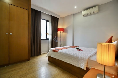 Dao Tan Street, Ba Dinh District, Hanoi にある明るい1ベッドルーム賃貸アパート image 3