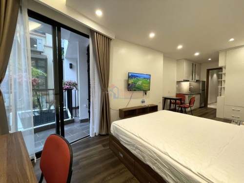 Affordable Pet-Friendly 1-Bedroom Apartment for Rent on Hoang Hoa Tham Street, Hanoi image 5
