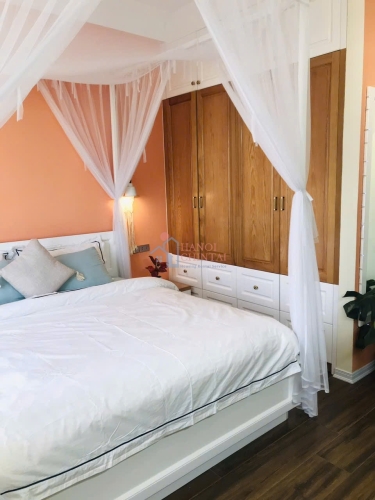 Spacious 3-Bedroom Apartment for Rent on Hoang Hoa Tham Street, Ba Dinh Ward, Hanoi – 120m² image 2