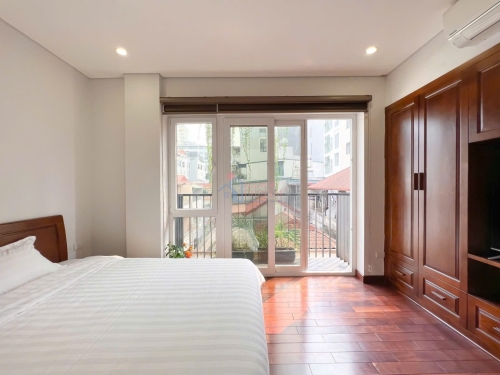 Stylish 1-Bedroom Apartment for Rent in Kim Ma Area, Hanoi – 50m² image 1