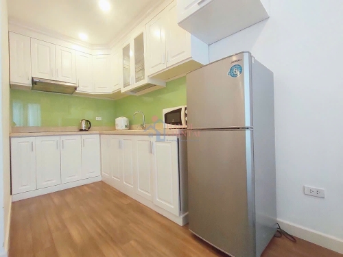 Pet-Friendly 1-Bedroom Apartment for Rent in Pham Huy Thong Ward, Hanoi image 4