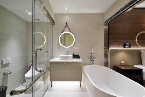 Hai Ba Trung Wardの2ベッドルームアパート（100㎡） image 4