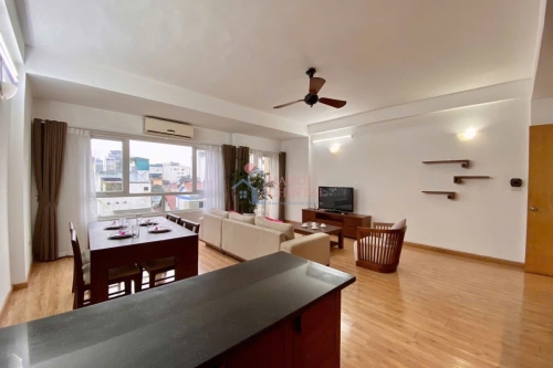 広々とした 2 ベッドルーム アパートメント 501、Phu Dong Thien Vuong Street、ハイ バ チュン、ハノイ image 5