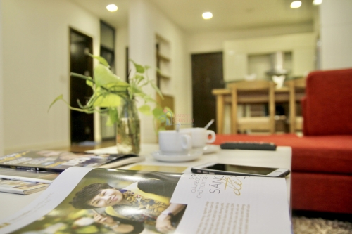 タイホー地区のモダン家具完備2ベッドルームサービスアパートメント(To Ngoc Van通り） image 1