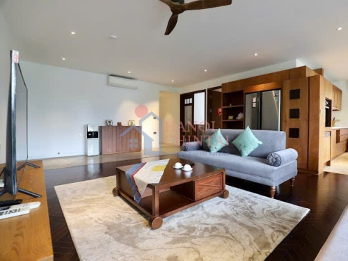 To Ngoc Van の広々とした 3 ベッドルーム アパートメント、プール付き – 180m²、明るく静か image 11