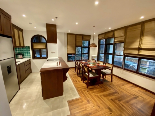 ハノイ・Tay Ho Wardに位置するモダンな2ベッドルームアパート（201号室） image 3