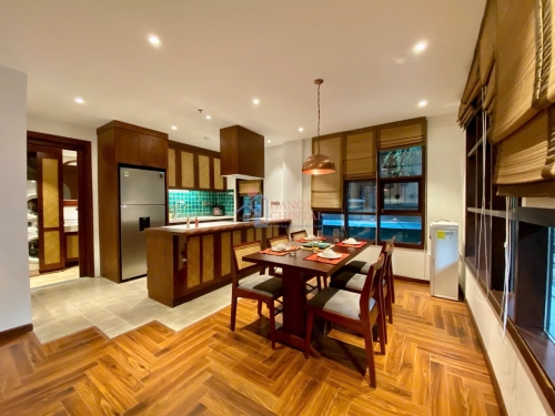 Tay Ho  Ward・To Ngoc Van の85㎡・2ベッドルーム賃貸アパート image 1