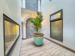 タイホー区、To Ngoc Van Streetにある豪華な2ベッドルームアパートメント – 180m²、2階