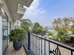 タイホー区、To Ngoc Van Streetにある豪華な2ベッドルームアパートメント – 180m²、2階