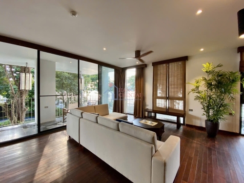 ハノイ西湖エリアの高級3LDKサービスアパートメント image 11